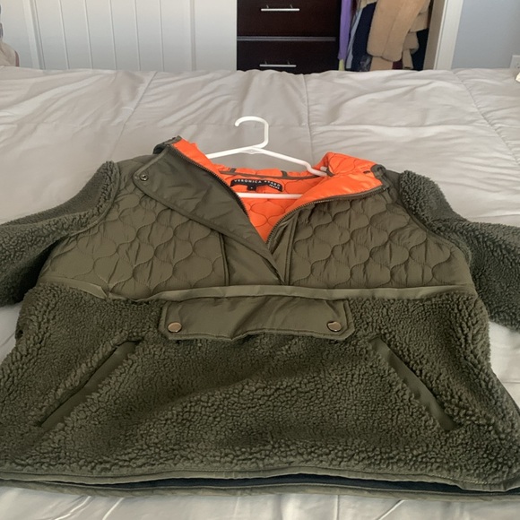 New without tags Veronica Beard Sherpa jacket - Picture 4 of 4